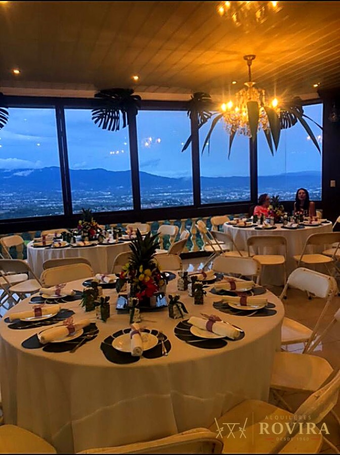 Evento real de Alquileres Rovira (foto pendiente de curaduría y etiquetado por categoría)