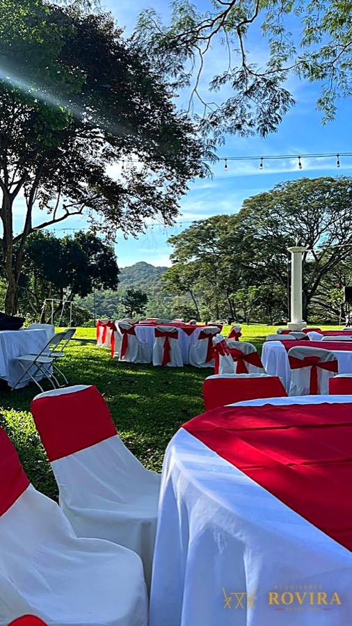 Evento real de Alquileres Rovira (foto pendiente de curaduría y etiquetado por categoría)