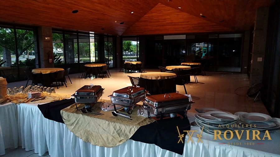 Evento real de Alquileres Rovira (foto pendiente de curaduría y etiquetado por categoría)